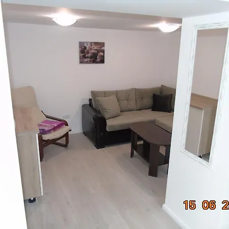 Enni Apartment *