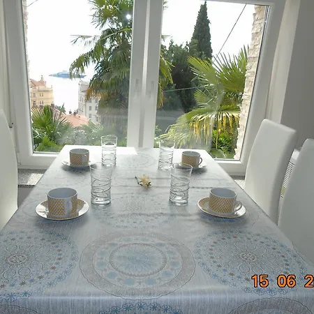 Enni Apartment *