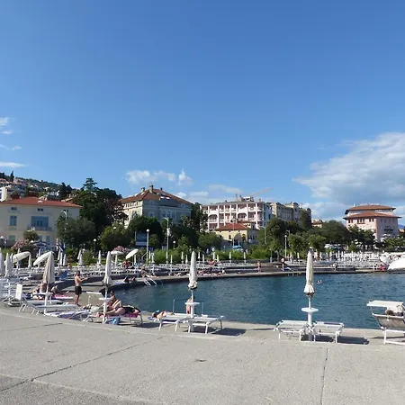 Enni Opatija